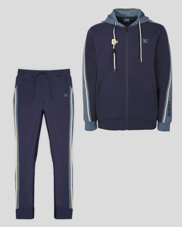 ТЪМНОСИН СПОРТЕН ЕКИП С КАЧУЛКА И ГУМИРАНО ЛОГО 