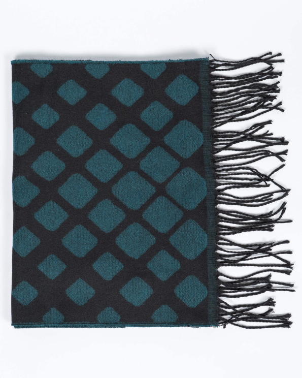 ДВУЛИЦЕВ ФИГУРАЛЕН ШАЛ В ЗЕЛЕНО И ЧЕРНО