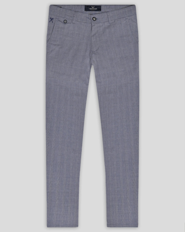 СИВ ЧИНО ПАНТАЛОН В ДЕСЕН КАРЕ СИЛНО ВТАЛЕН СИЛУЕТ