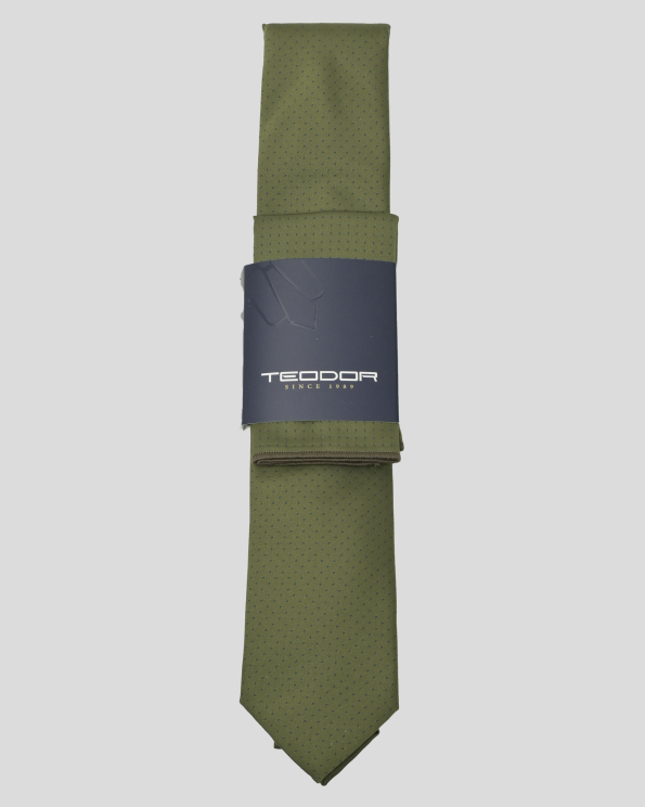  ЗЕЛЕН КОМПЛЕКТ ВРАТОВРЪЗКА И КЪРПИЧКА ЗА САКО НА ТОЧКИ