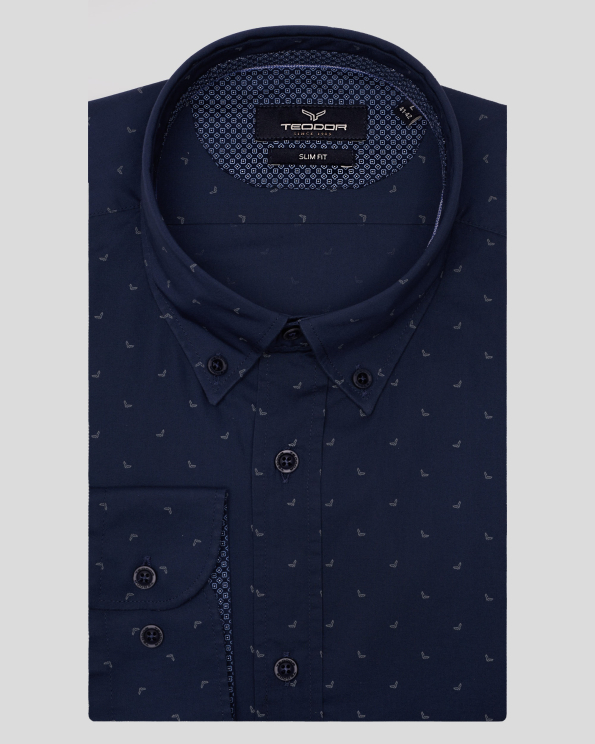 ТЪМНОСИНЯ РИЗА В СИТЕН КОНТРАСТЕН ЛОГО ПРИНТ 