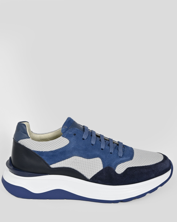 ТРИЦВЕТНИ КОМБИНИРАНИ МАРАТОНКИ ОТ ВЕЛУР И ЛАЗЕРНО ПЕРФОРИРАН ТЕКСТИЛ