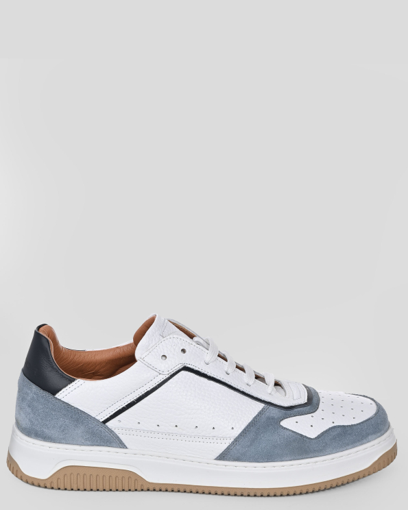 БЕЛИ СПОРТНИ ОБУВКИ ОТ ШАГРЕНИРАНА КОЖА С КОНТРАСТНА ГАРНИТУРА 