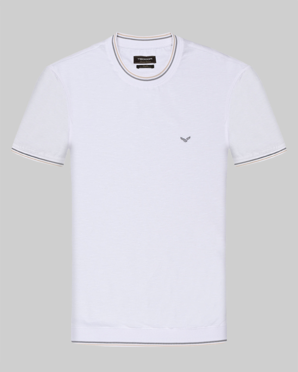 БЯЛА ТЕНИСКА ОТ ДВОЙНО МЕРСЕРИЗИРАН ПАМУК С КОНТРАСТНА ДЕСЕНАЦИЯ