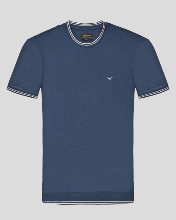 ДЕНИМ СИНЯ ТЕНИСКА ОТ ДВОЙНО МЕРСЕРИЗИРАН ПАМУК С КОНТРАСТНА ДЕСЕНАЦИЯ