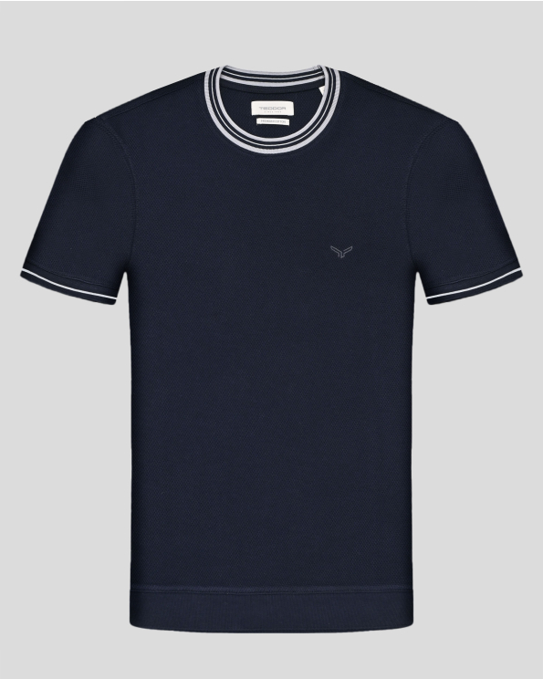 ТЪМНОСИНЯ СТРУКТУРНА ТЕНИСКА ОТ PREMIUM ПАМУК С ДЕСЕНАЦИИ 