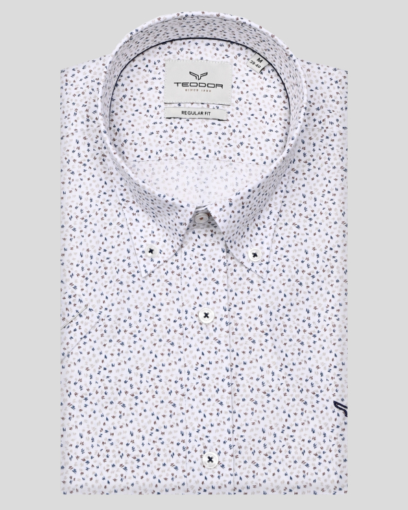 БЯЛА РИЗА С КЪС РЪКАВ В СИТЕН КОНТРАСТЕН ПРИНТ