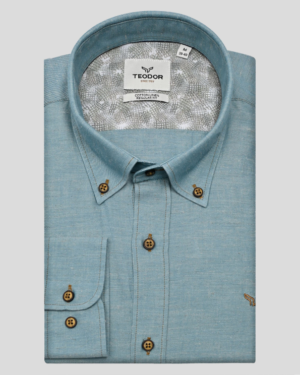 СИНЬО-ЗЕЛЕНА РИЗА ОТ ПАМУК И ЛЕН С НАВИВАЩИ СЕ РЪКАВИ И БРОДЕРИЯ ЛОГО