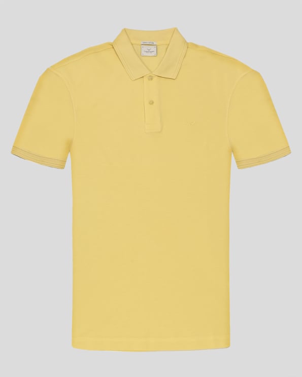 ЖЪЛТА ТЕНИСКА С ПОЛО ЯКА ОТ ВИСОКОКАЧЕСТВЕН ПАМУК SUPIMA