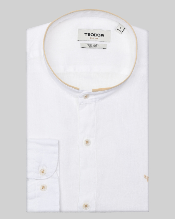 БЯЛА ЛЕНЕНА РИЗА С ПОПСКА ЯКА И КОНТРАСТНА БРОДЕРИЯ ЛОГО