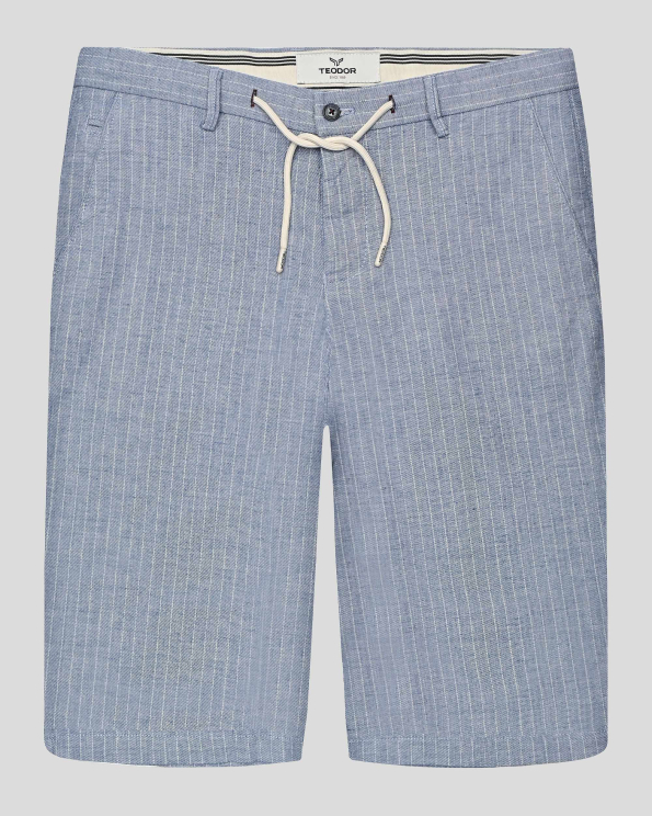 СВЕТЛОСИНИ БЕРМУДИ ОТ ПАМУК И ЛЕН В КОНТРАСТНО РАЙЕ