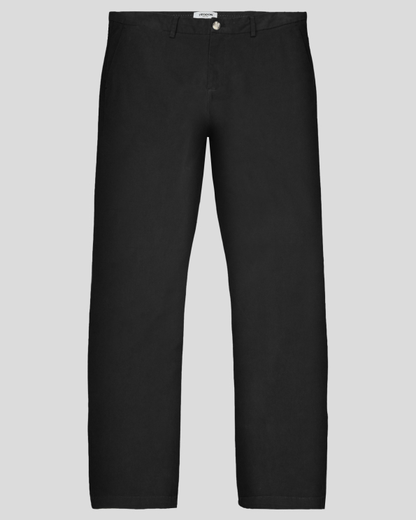 ЧЕРЕН ЧИНО ПАНТАЛОН С МЕЛАНЖИРАНИ КОПЧЕТА И БРОДЕРИЯ ЛОГО 