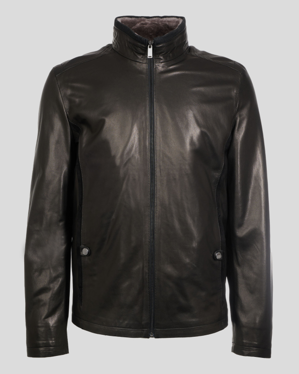  ЧЕРНО ЯКЕ ОТ ГЛАДКА АГНЕШКА КОЖА С ПОДПЛАТА ОТ ЕСТЕСТВЕНА ОВЧА ВЪЛНА