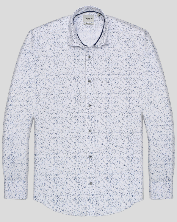 БЯЛА РИЗА С ЕФЕКТЕН КОНТРАСТЕН ПРИНТ СВОБОДЕН СИЛУЕТ