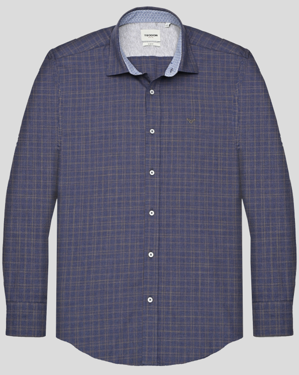 ДВУЦВЕТНА КАРИРАНА РИЗА В ТЪМНОЛИЛАВО И КАФЯВО ВТАЛЕН СИЛУЕТ