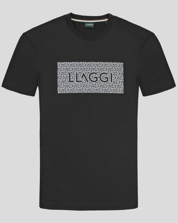 ЕЛАСТИЧНА ЧЕРНА ТЕНИСКА С РЕФЛЕКТОРЕН ЛОГО ПРИНТ