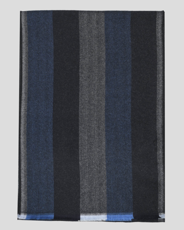 МЕК ШАЛ  В ЧЕРНО И СИНЬО ДЕСЕН РИБЕНА КОСТ