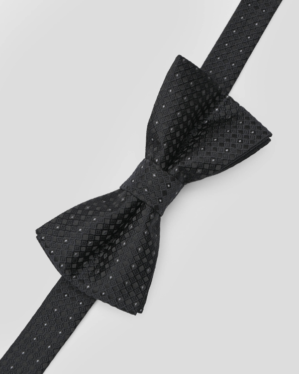 ЧЕРНА ПАПИЙОНКА ЖАКАРД С ФИГУРАЛЕН ДЕСЕН НА ТОЧКИ