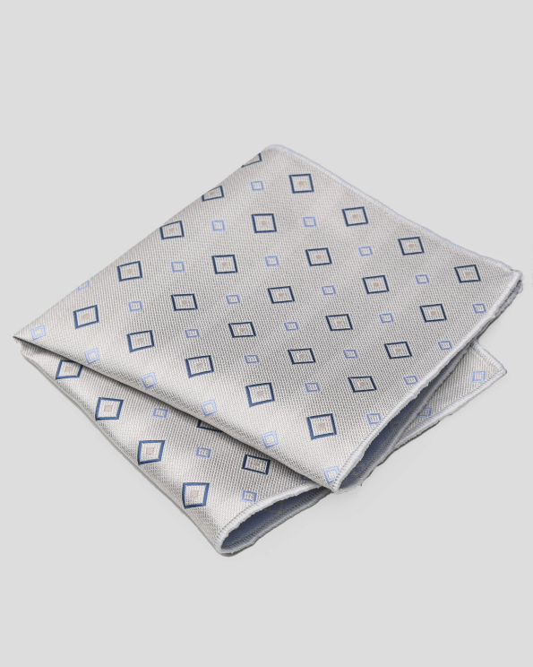 СВЕТЛОБЕЖОВА КЪРПИЧКА ЗА САКО С КОНТРАСТНИ РОМБОВЕ