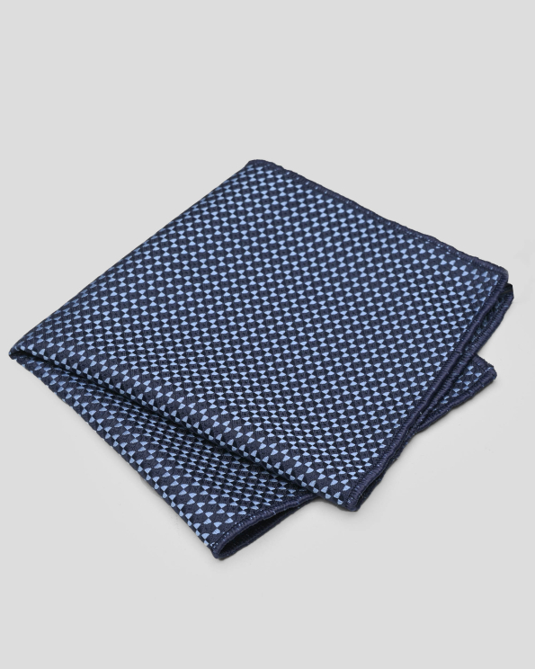 ТЪМНОСИНЯ КЪРПИЧКА ЗА САКО В КОНТРАСТЕН ФИГУРАЛЕН ДЕСЕН