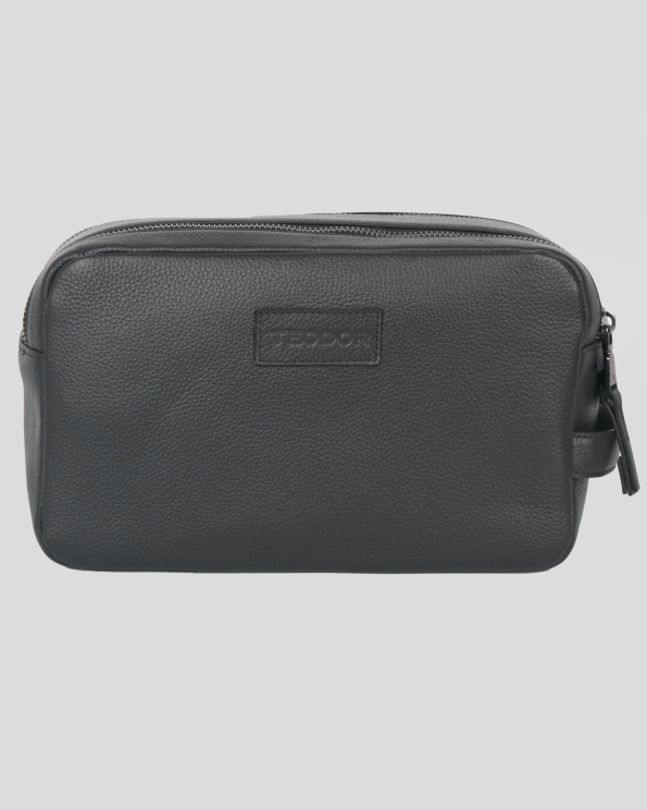 ЧЕРЕН НЕСЕСЕР ОТ ЕСТЕСТВЕНА КОЖА С ЛОГО ЕМБЛЕМА