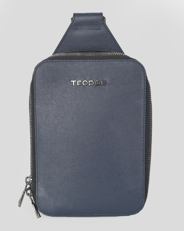 ТЪМНОСИНЯ ЧАНТА ЗА ПРЕЗ РАМО ОТ ЕСТЕСТВЕНА КОЖА ШАГРЕН С ЛОГО