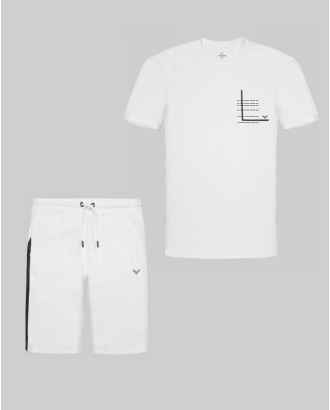 БЯЛ СПОРТЕН КОМПЛЕКТ ОТ ЕЛАСТИЧНО ТРИКО С КОНТРАСТЕН РЕЛЕФЕН ПРИНТ