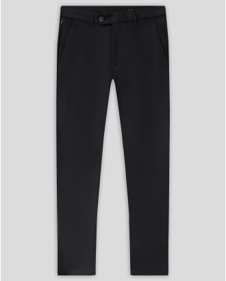 ЧЕРЕН СИЛНО ВТАЛЕН ЧИНО ПАНТАЛОН ОТ ПАМУК С ЕЛАСТАН