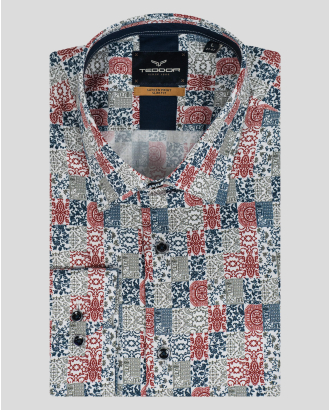 МНОГОЦВЕТНА ПАМУЧНА РИЗА С АРТ ПРИНТ ВТАЛЕН СИЛУЕТ 