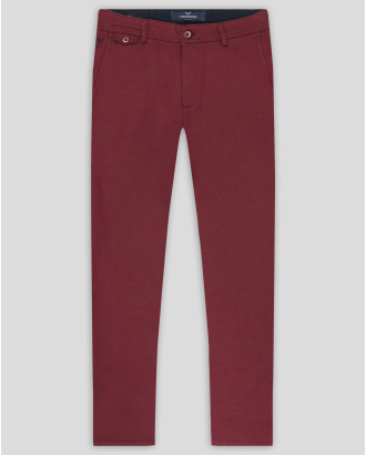  ЧИНО ПАНТАЛОН С БРОДЕРИЯ ЛОГО СИЛНО ВТАЛЕН СИЛУЕТ В ЦВЯТ БОРДО