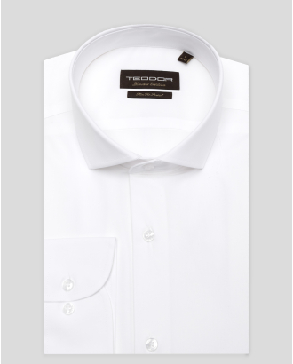 БЯЛА КЛАСИЧЕСКА РИЗА ОТ ФИНА МАТЕРИЯ С 4-WAY STRETCH ТЕХНОЛОГИЯ