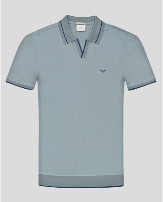 СИНЬО-ЗЕЛЕНА ТЕНИСКА ОТ PREMIUM ПАМУК С V-ОБРАЗНО ДЕКОЛТЕ И ДЕСЕНАЦИИ