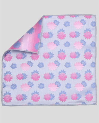 СВЕТЛОСИНЯ КЪРПИЧКА ЗА САКО С ФЛОРАЛНИ МОТИВИ В РОЗОВО И СИНЬО