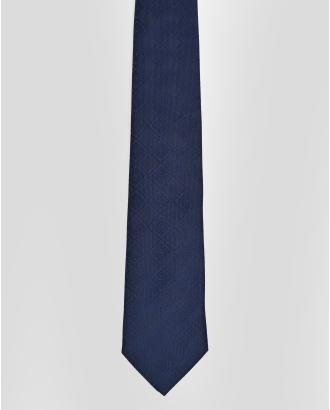 ТЪМНОСИНЯ СТРУКТУРНА ВРАТОВРЪЗКА В ТОНАЛЕН ДЕСЕН НА РОМБОВЕ