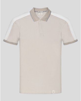БЕЖОВА ТЕНИСКА С ПОЛО ЯКА И КОНТРАСТНА ДЕСЕНАЦИЯ ОТ PREMIUM ПАМУК 