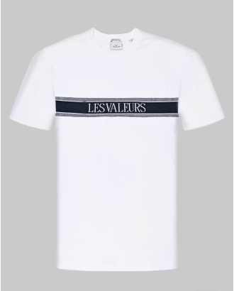 БЯЛА ТЕНИСКА ОТ PREMIUM ПАМУК С КОНТРАСТЕН ПРИНТ 