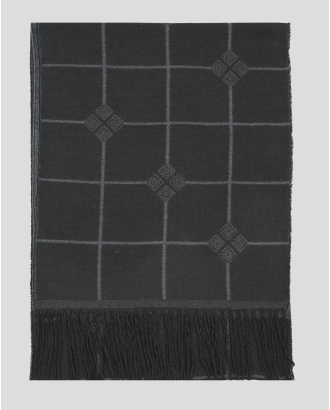 ЧЕРЕН ШАЛ НА КВАДРАТИ ОТ ВИСКОЗА С ДВЕ ЛИЦА