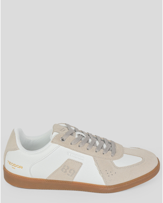 БЕЛИ СПОРТНИ ОБУВКИ ТИП КЕЦОВЕ С ЛОГО ПЕЧАТ