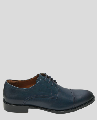 ТЪМНОСИНИ КЛАСИЧЕСКИ ОБУВКИ ОТ ГЛАДКА КОЖА С УКРАСИТЕЛНИ ШЕВОВЕ