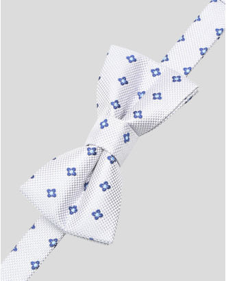 СВЕТЛОСИВА СТРУКТУРНА ПАПИЙОНКА С ФЛОРАЛЕН ДЕСЕН В ТЪМНОСИНЬО