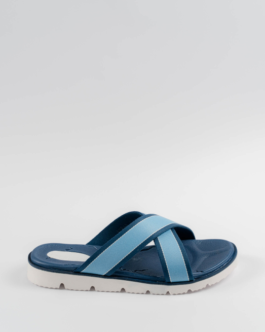 'КОЖЕНИ ЧЕХЛИ С ЕФЕКТНА ПЛЕТКА 