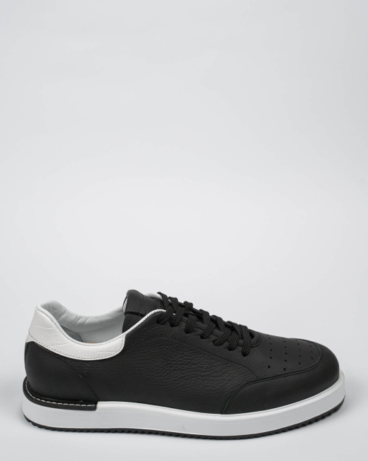 'ЧЕРНИ ШАГРЕНИРАНИ КЕЦОВЕ С ДЕКОРАТИВНИ ПЕРФОРАЦИИ