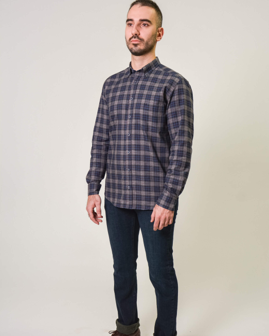 'СВОБОДНА КАРИРАНА РИЗА В БОРДО