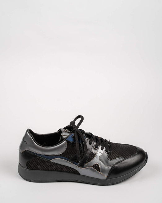 'КОМБИНИРАНИ ЧЕРНИ КЕЦОВЕ С КОНТРАСТНИ ДЕТАЙЛИ