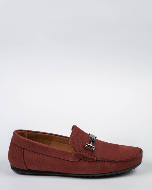 'МОКАСИНИ С МЕТАЛНА ТОКА В БОРДО