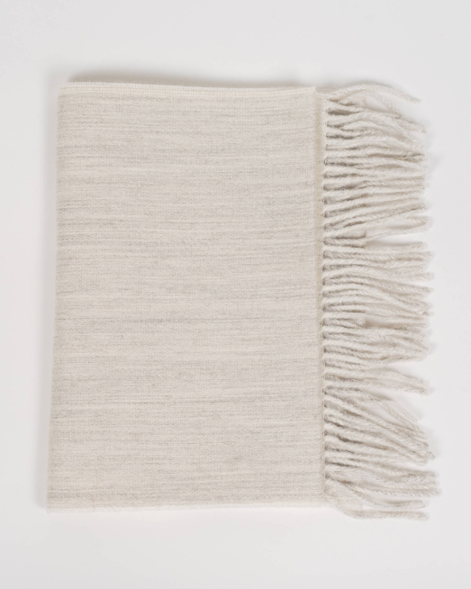 'ДВУЛИЦЕВ МЕЛАНЖИРАН ШАЛ В СВЕТЛО СИВО И ЕКРЮ ОТ 100% АЛПАКА