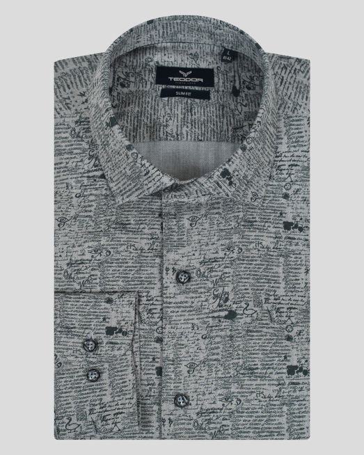 'СИВА ПАМУЧНА РИЗА ВТАЛЕН СИЛУЕТ С АРТ ПРИНТ В ТЪМНО ЗЕЛЕНО 