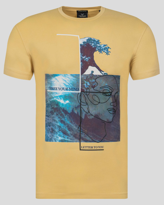 'ЖЪЛТА ТЕНИСКА ОТ PREMIUM ПАМУК С ЕФЕКТЕН ПРИНТ И НАДПИС 