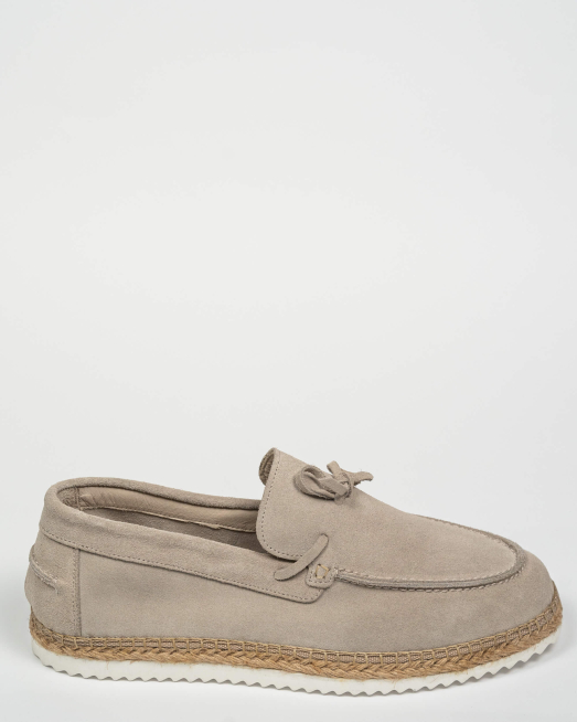 'СВЕТЛО БЕЖОВИ ЕСПАДРИЛИ ОТ ВЕЛУР