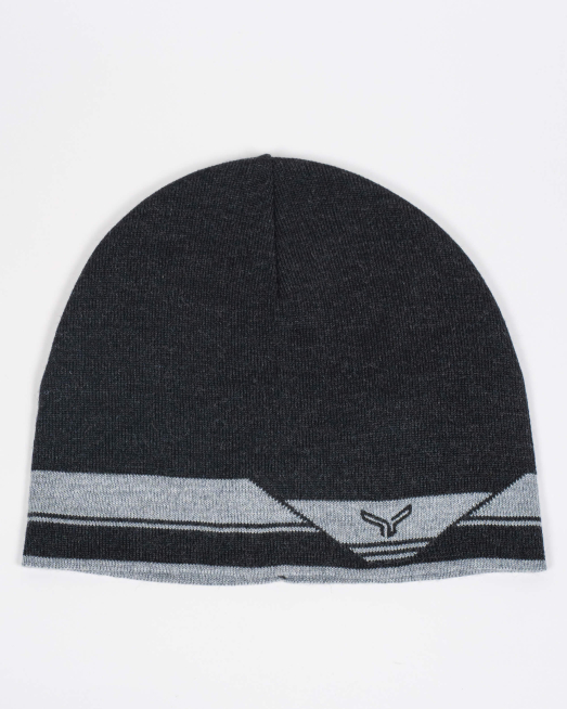 'ПЛЕТЕНА ШАПКА С ДЕСЕНАЦИЯ И БРОДЕРИЯ ЛОГО В ЦВЯТ АНТРАЦИТ 